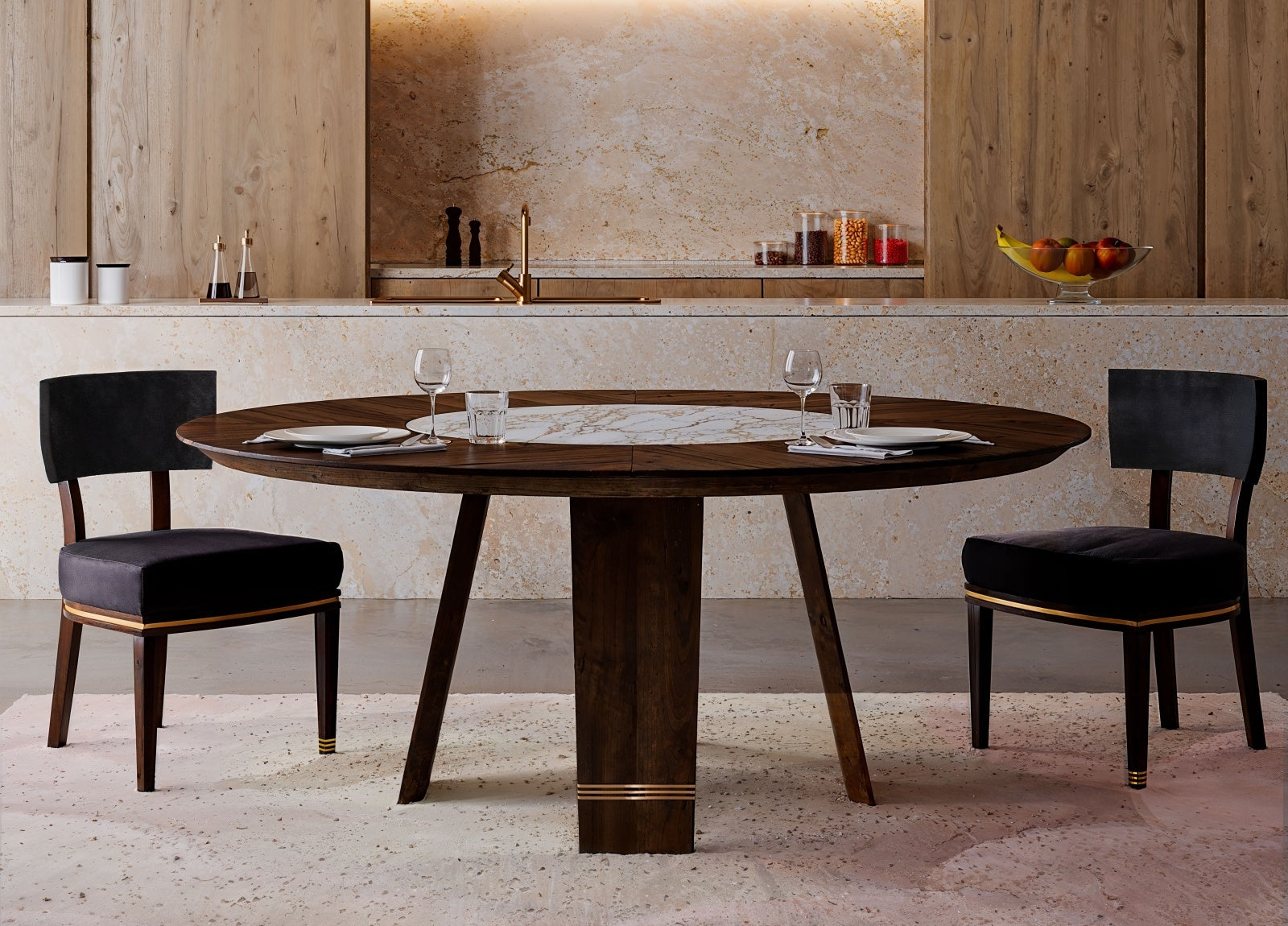 Mramor, žula, travertin: královský materiál v interiéru