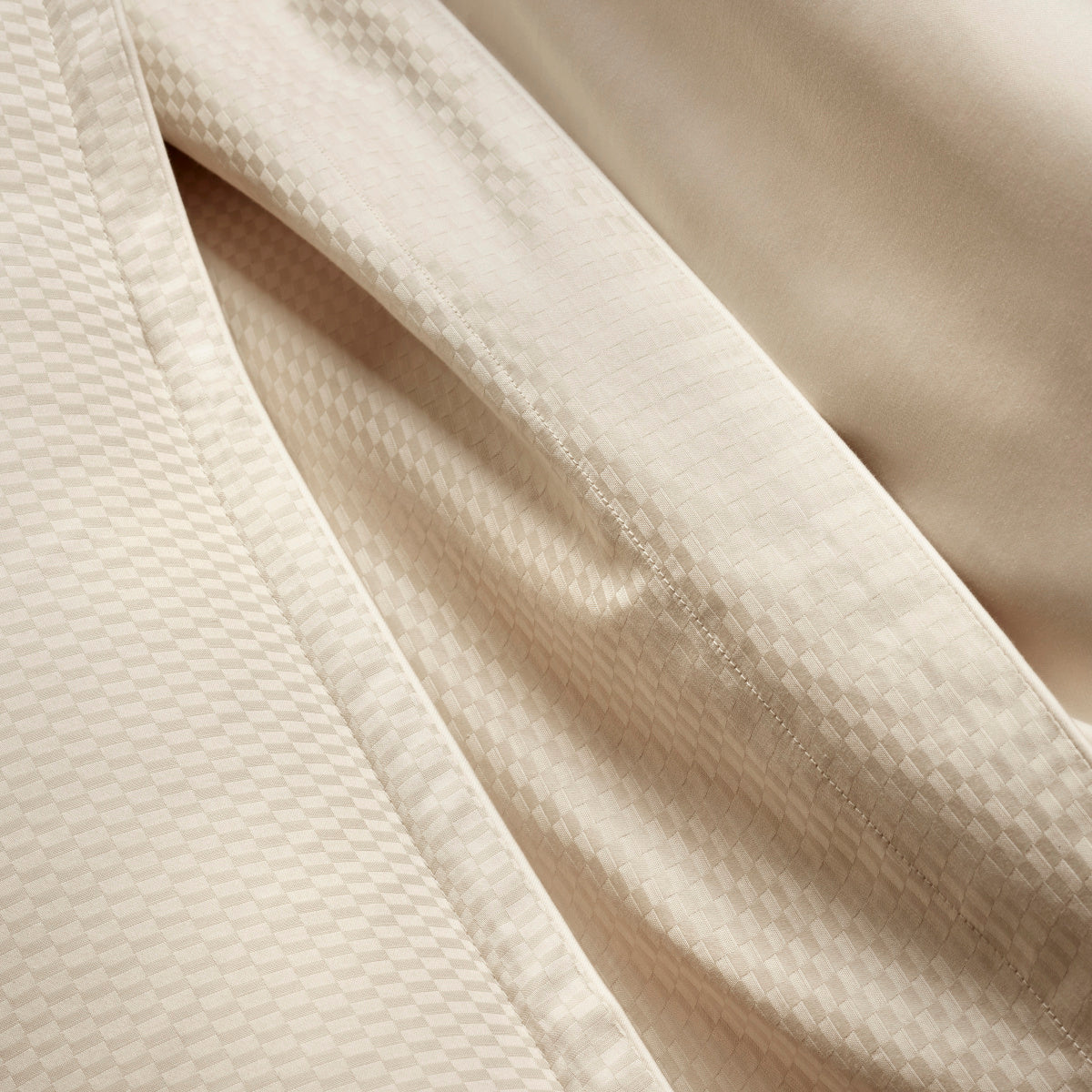 Luxusní povlečení bavlněný satén BOSS LOFT ALMOND 豪華床單