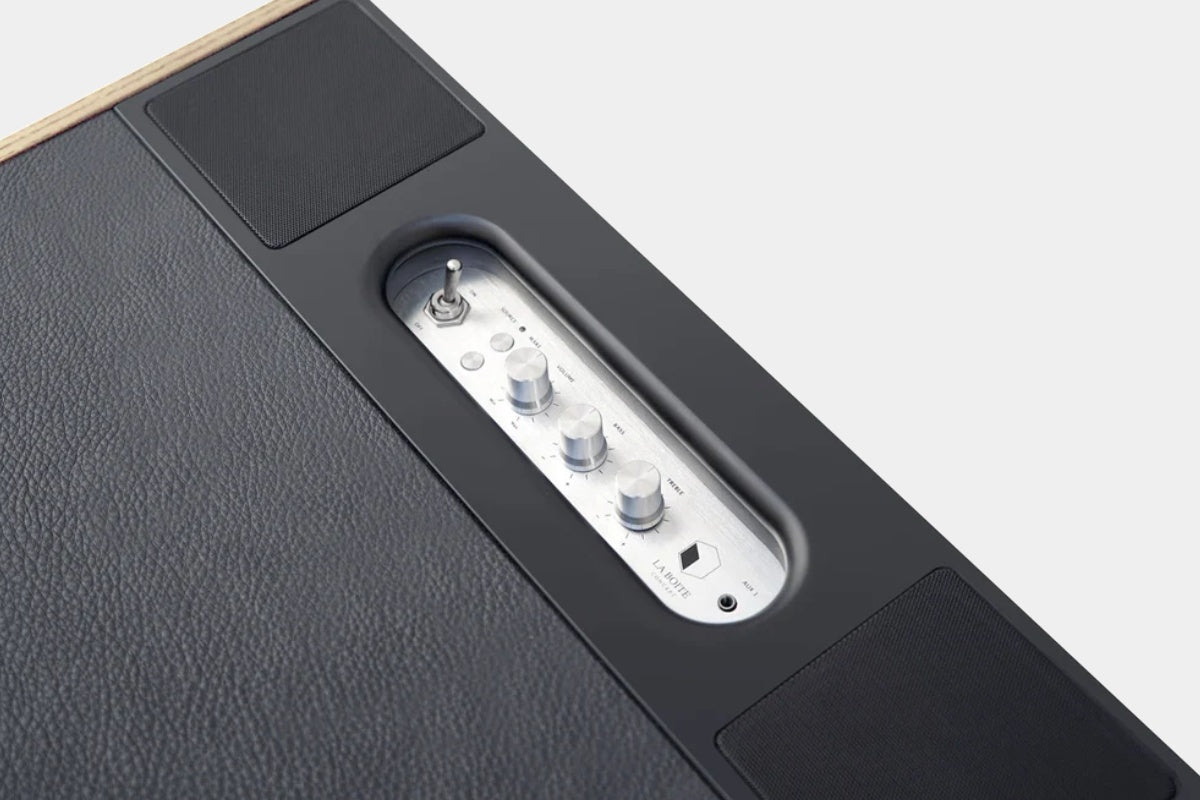 La Boite Concept Cube LW Chêne designový aktivní HiFi reproduktor