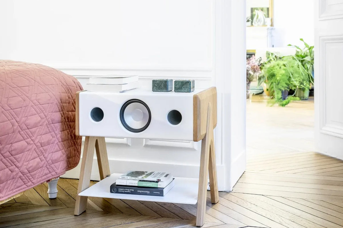 Cube CS Chêne designový aktivní HiFi reproduktor
