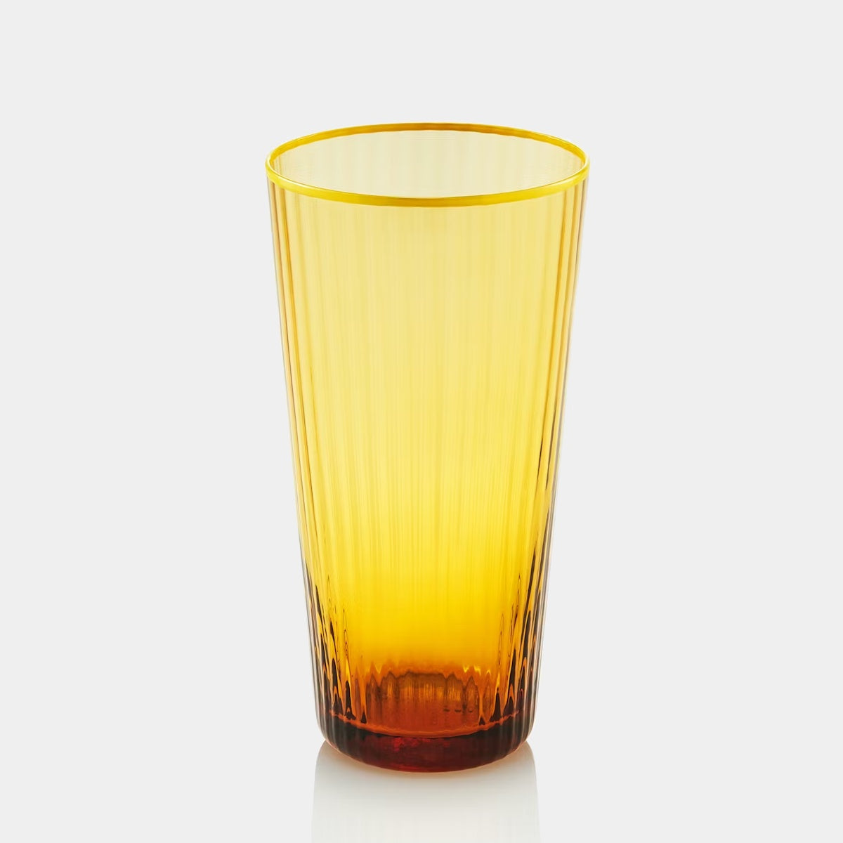 vysoká žlutá sklenice luxusní