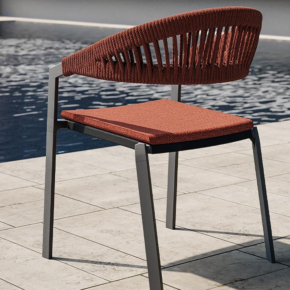 MYYOUR PUSH Zahradní jídelní židle s pletenou opěrkou