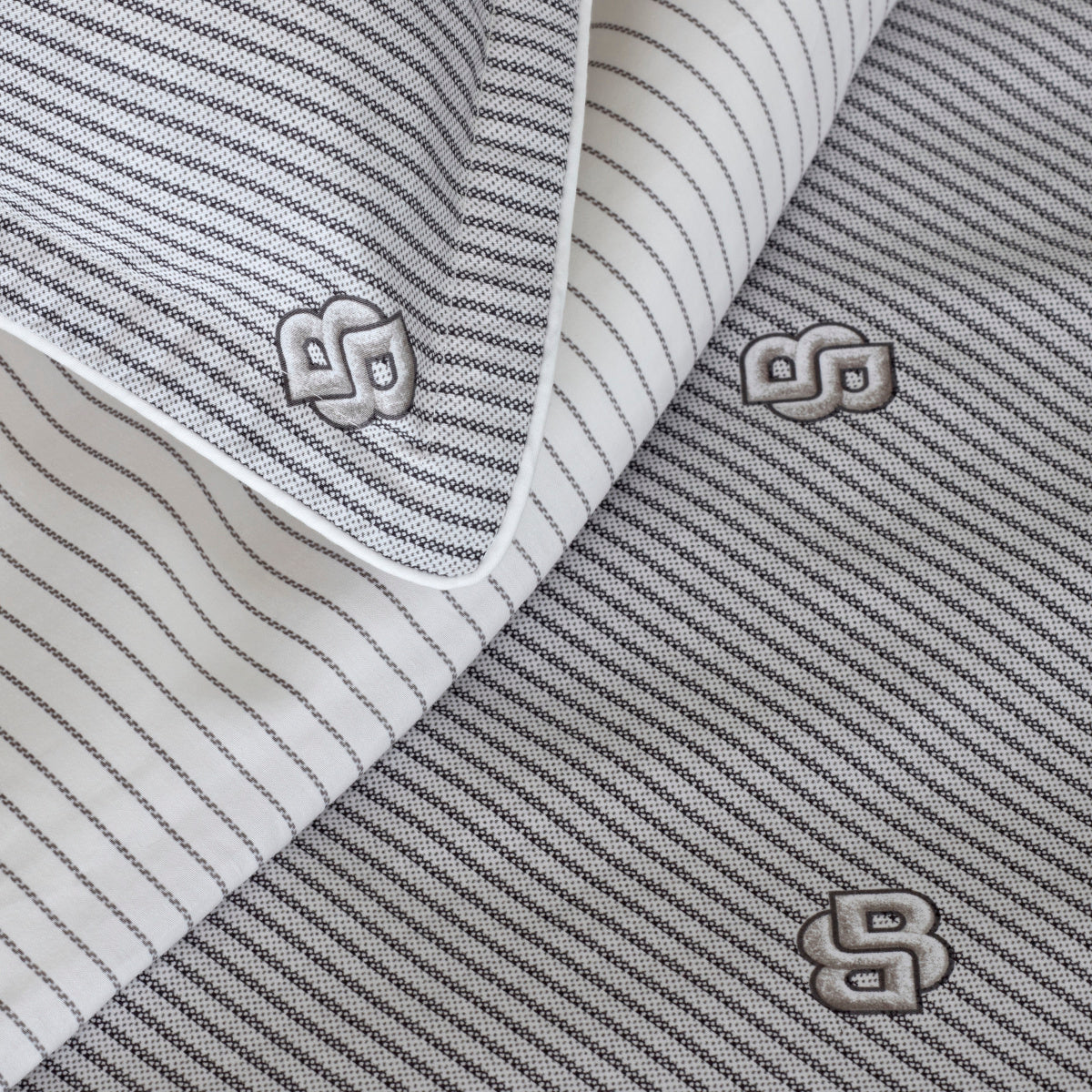 Luxusní povlečení bavlněný satén HUGO BOSS DOUBLE B