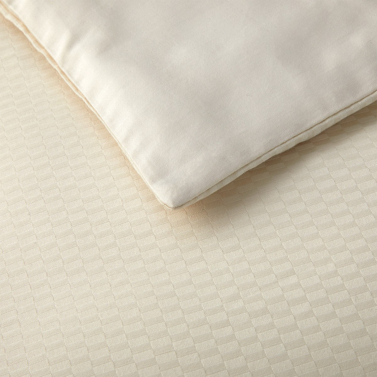 Luxusní povlečení bavlněný satén BOSS LOFT ALMOND 豪華床單