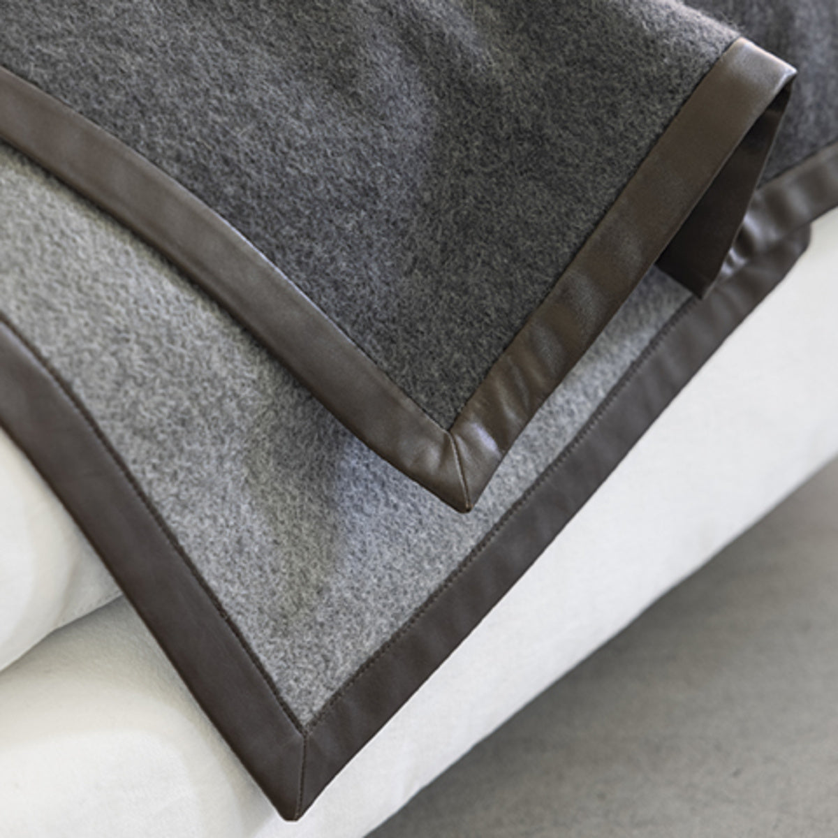 ALONPI Salon Luxusní kašmírová deka 100% kašmír