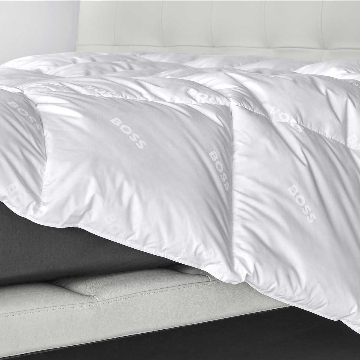 BOSS HOME hřejivá přírodní přikrýka s husím peřím