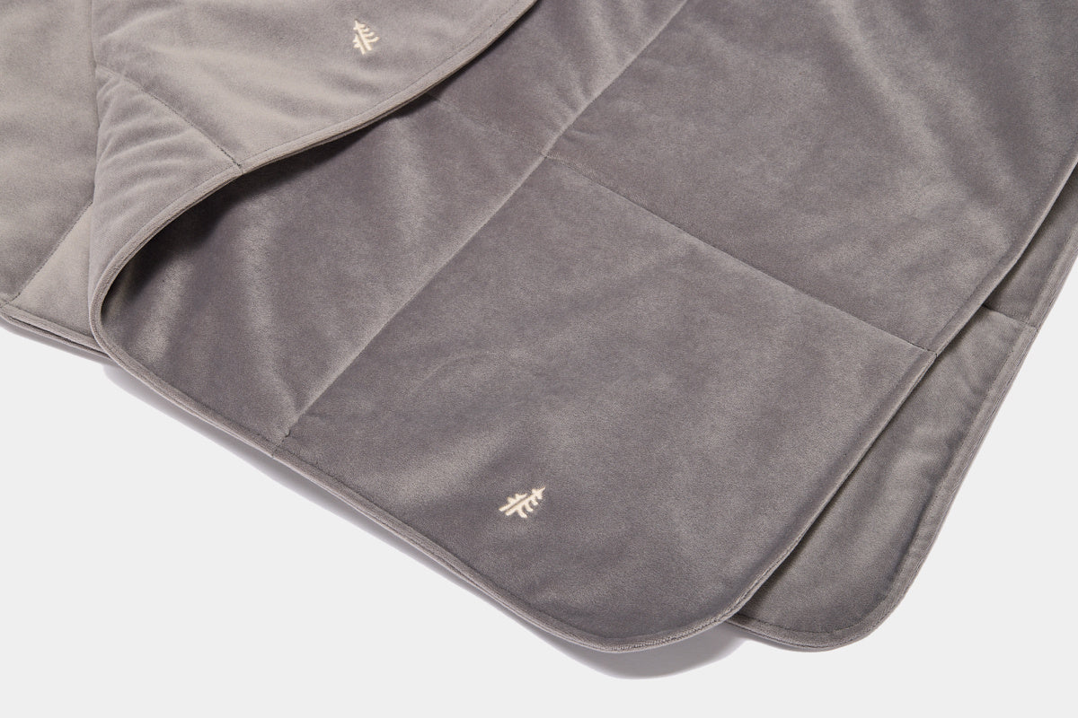 LEBEDDIE Luxusní deka pro psa s ovčí vlnou