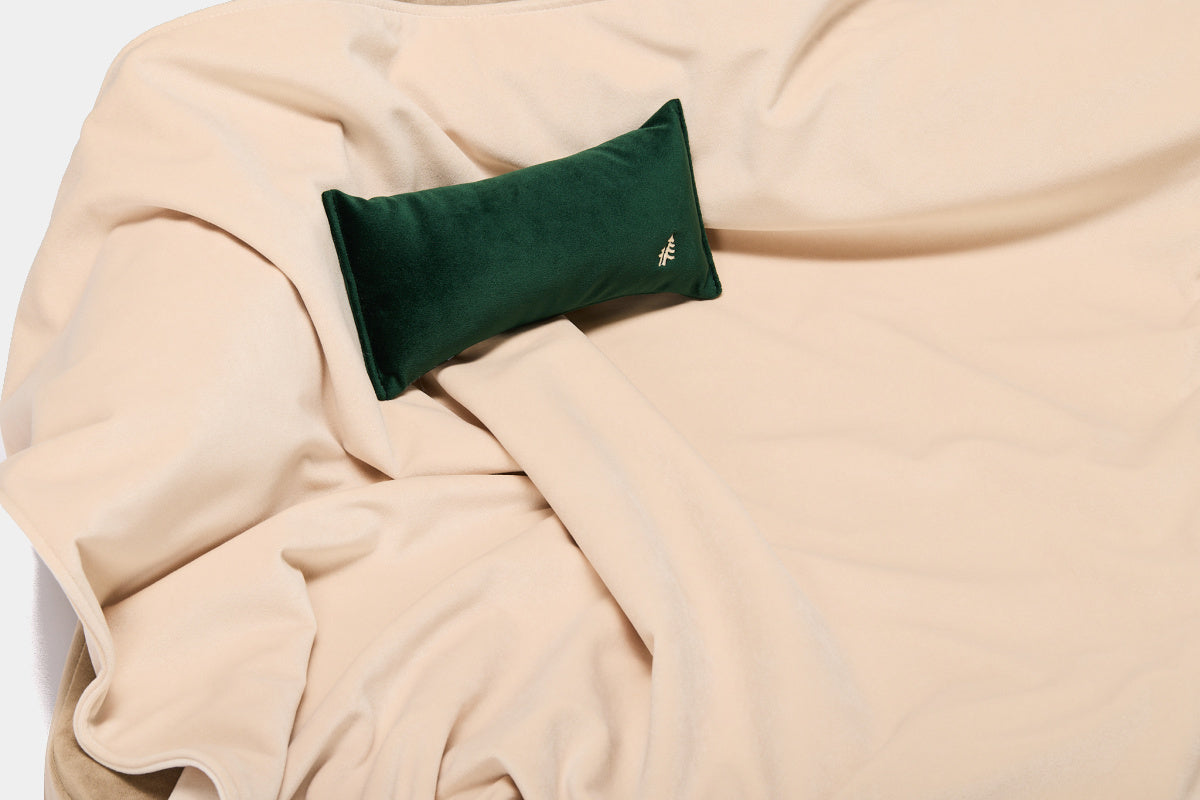 LEBEDDIE Luxusní sametová deka pro psa