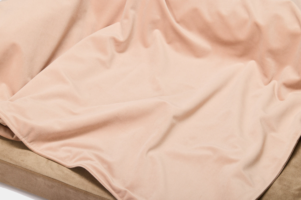 LEBEDDIE Luxusní sametová deka pro psa