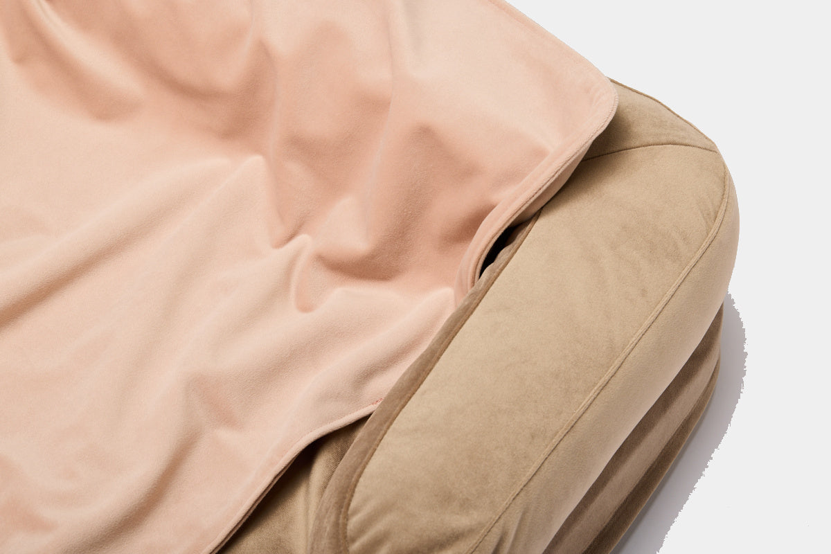 LEBEDDIE Luxusní sametová deka pro psa