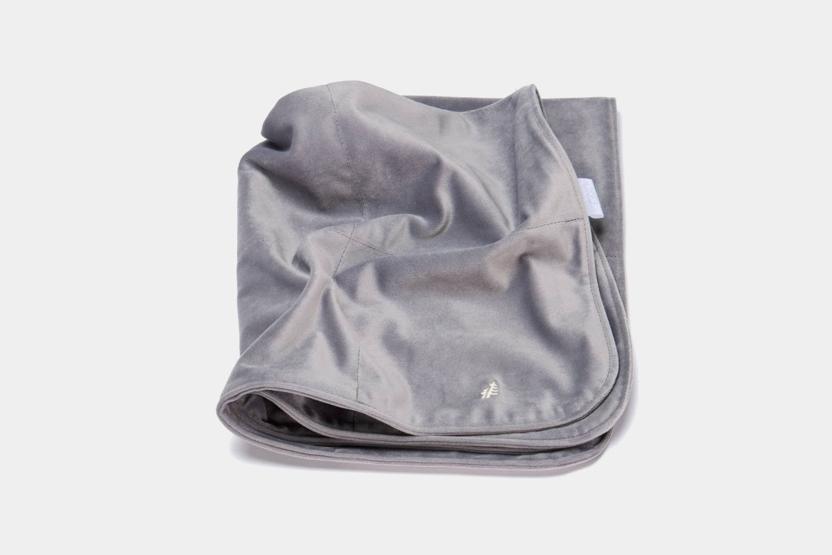 LEBEDDIE Luxusní sametová deka pro psa