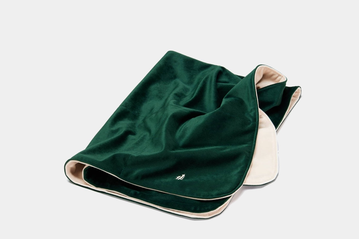 LEBEDDIE Luxusní sametová deka pro psa