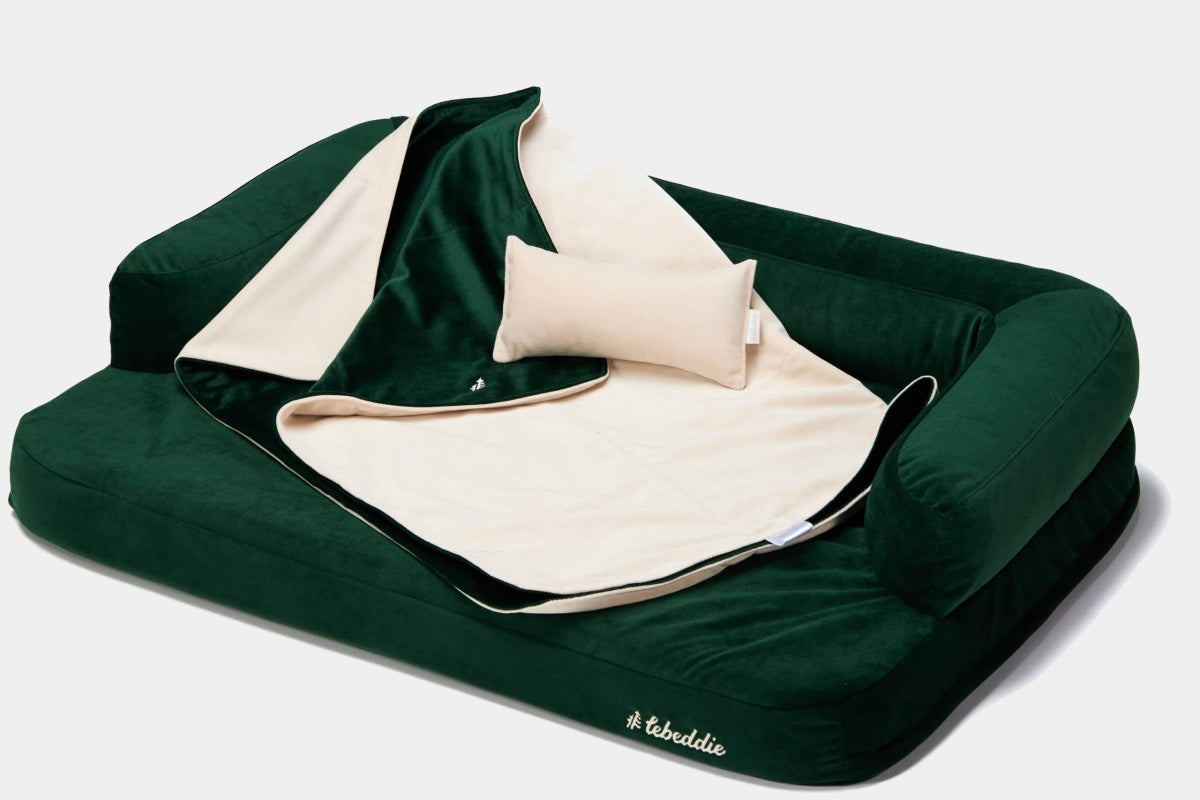 LEBEDDIE Luxusní sametová deka pro psa