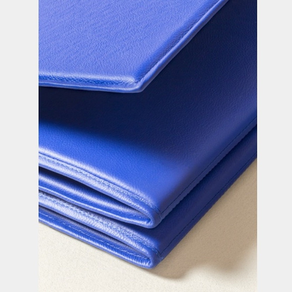 Giobagnara x Poltrona Frau Designová kožená podložka na jógu a pilates