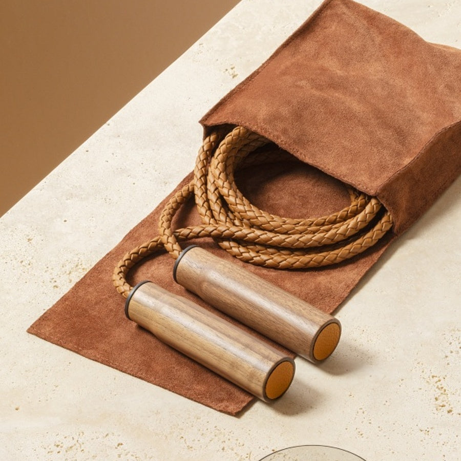 Designové kožené švihadlo