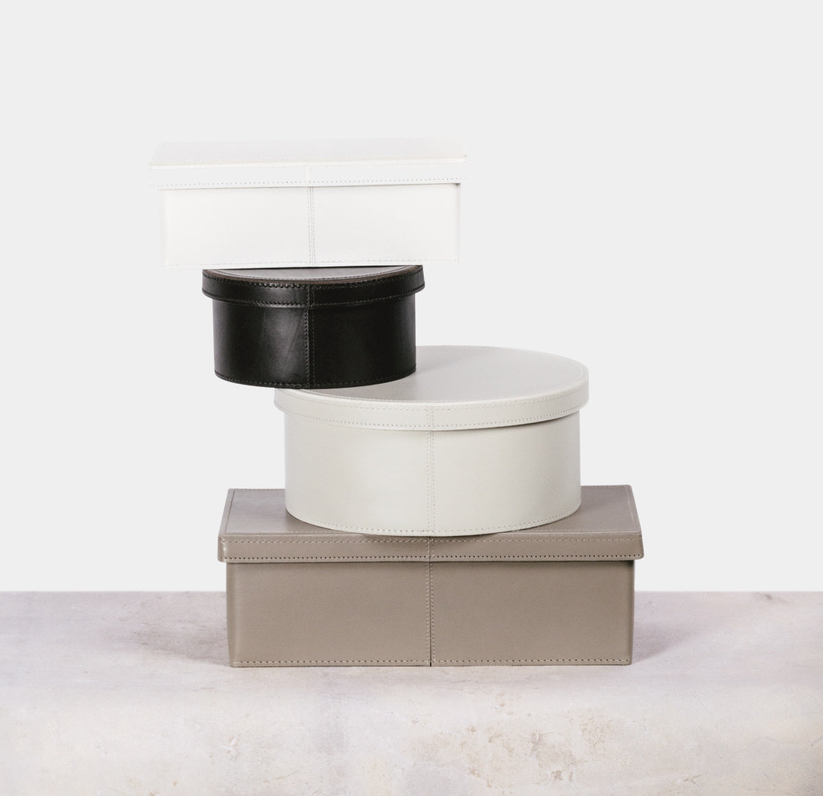 Kulatý kožený úložný box INVERNO