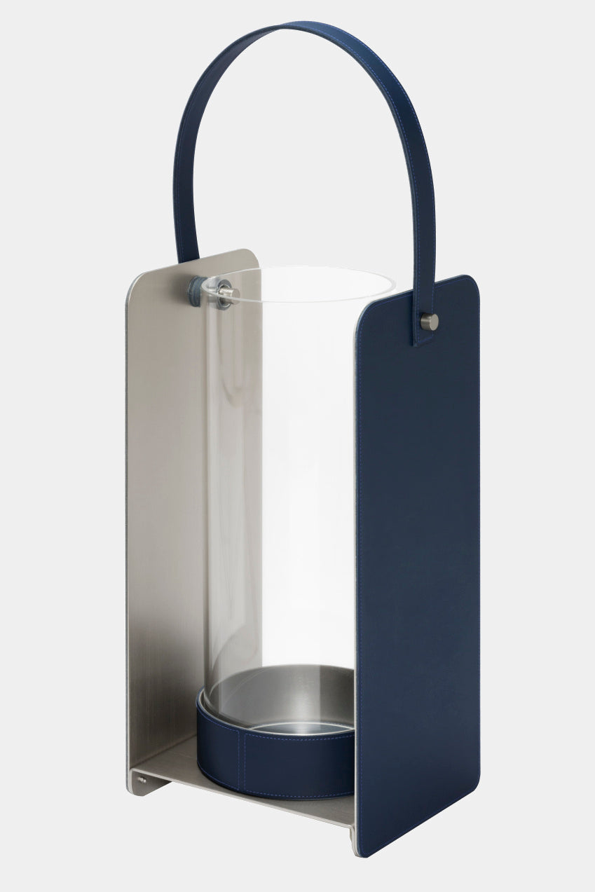 Designová lucerna LUMEN v koženém obalu s čirým sklem