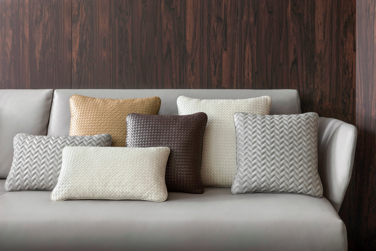 Riviere Luxusní kožený dekorační polštář ONIRO HERRINGBONE