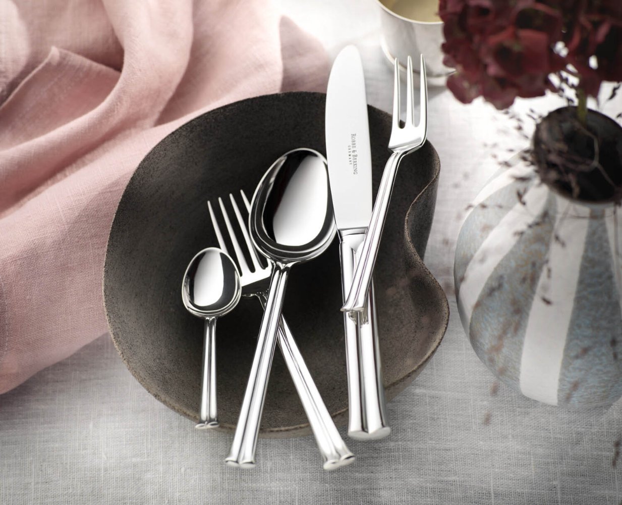 Robbe Berking Moderní stříbrný příbor VIVA