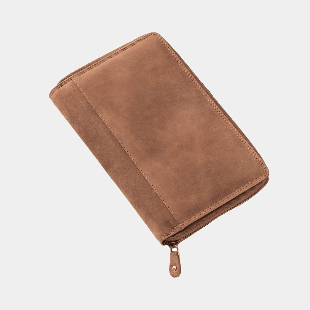 Stříbrný tranšírovací příbor v koženém etui