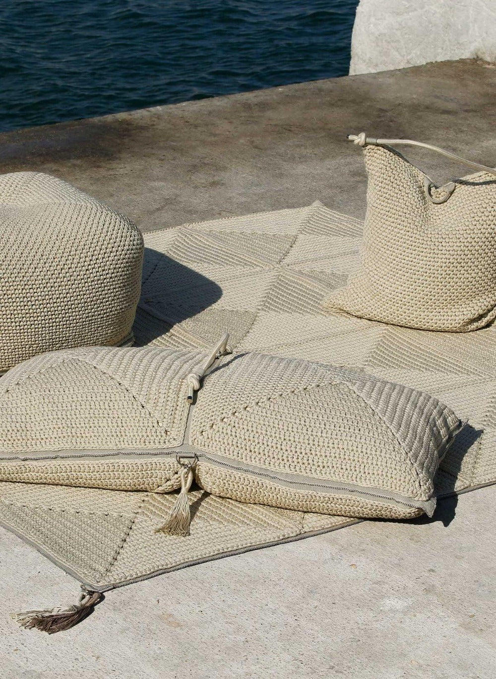 Sedací dvojpolštář pro indoor a outdoor - SAND - IOTA - perdonahome