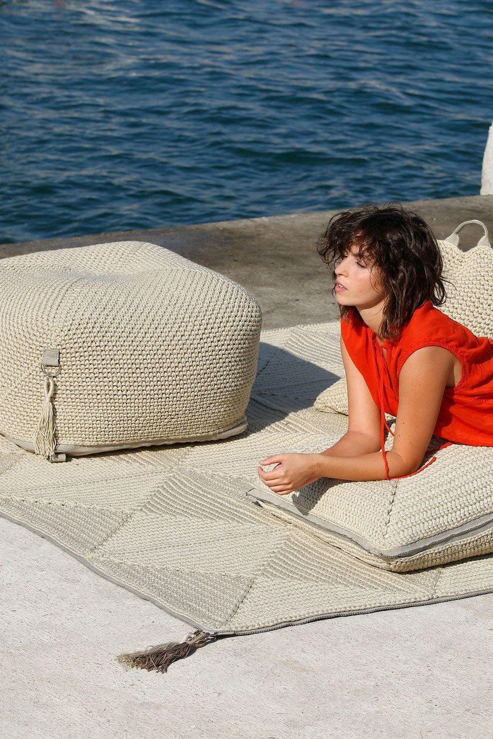 Sedací kostka pouf pro indoor a outdoor - SAND - IOTA - perdonahome