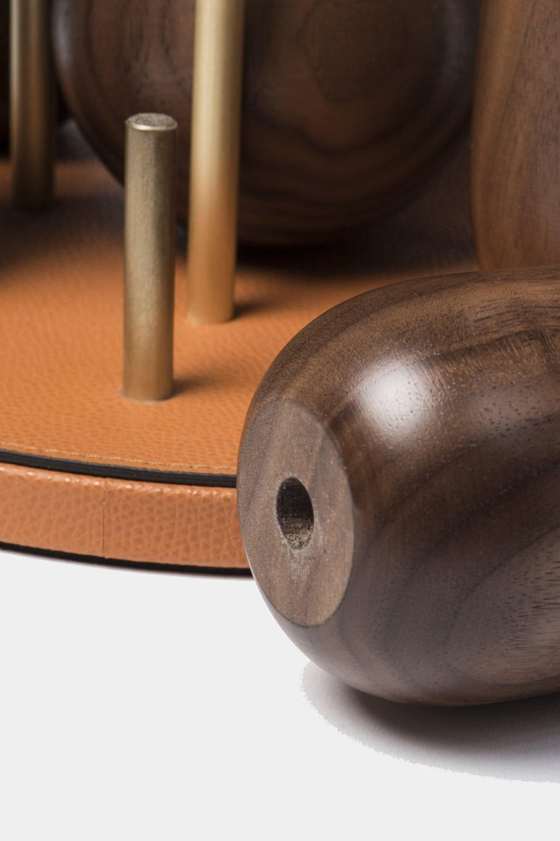 Dřevěné kuželky s koženým stojanem - Pinetti - perdonahome