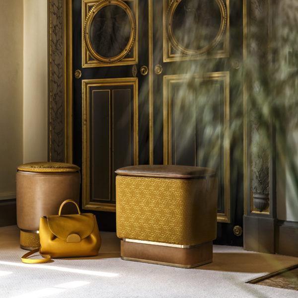 Kožený taburet Montpensier red edition