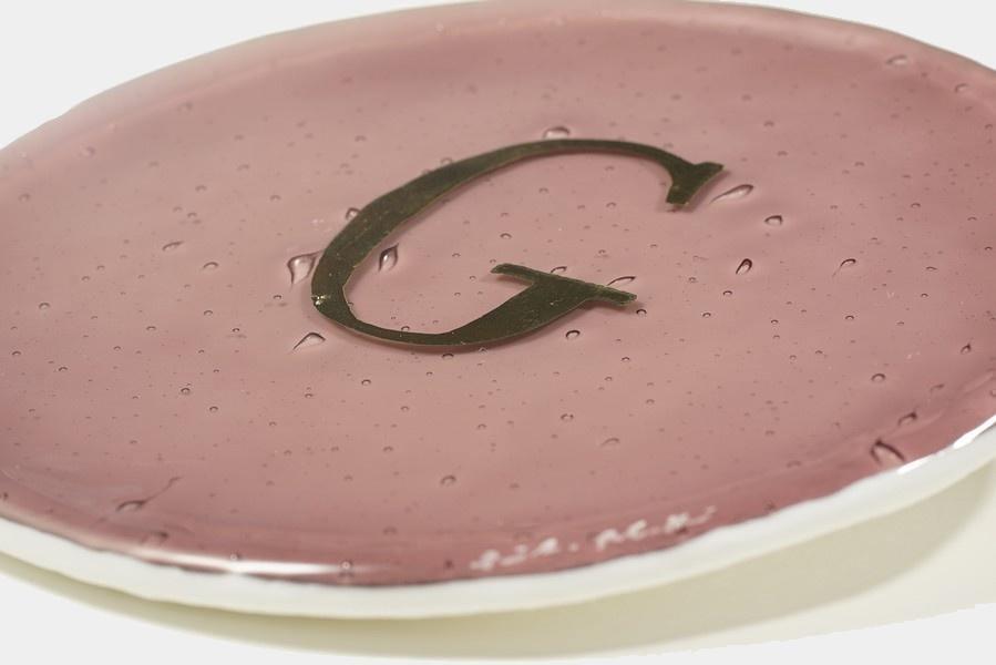 Skleněný talíř s písmenkem - Vetrofuso - perdonahome