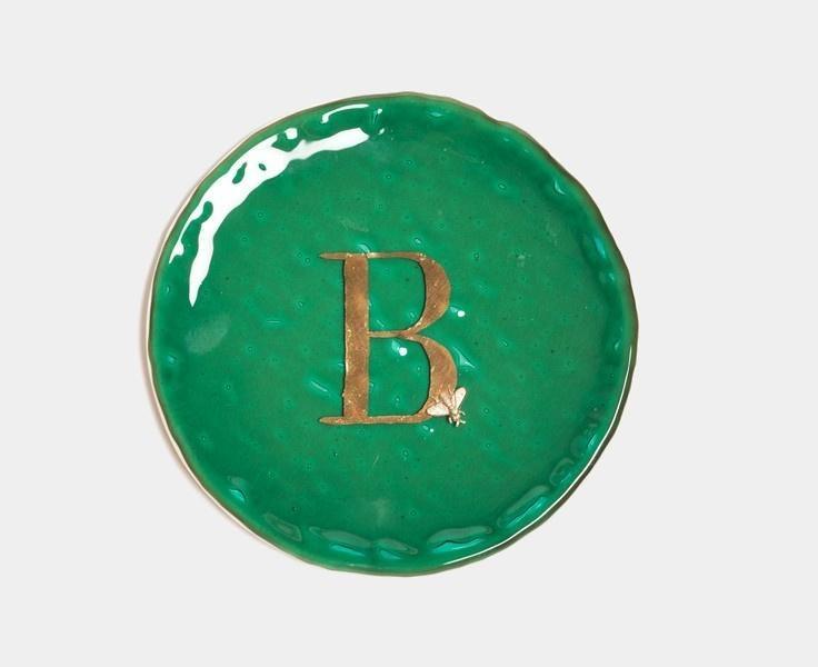 Talířek s písmenkem a zlatou vážkou - Vetrofuso - perdonahome