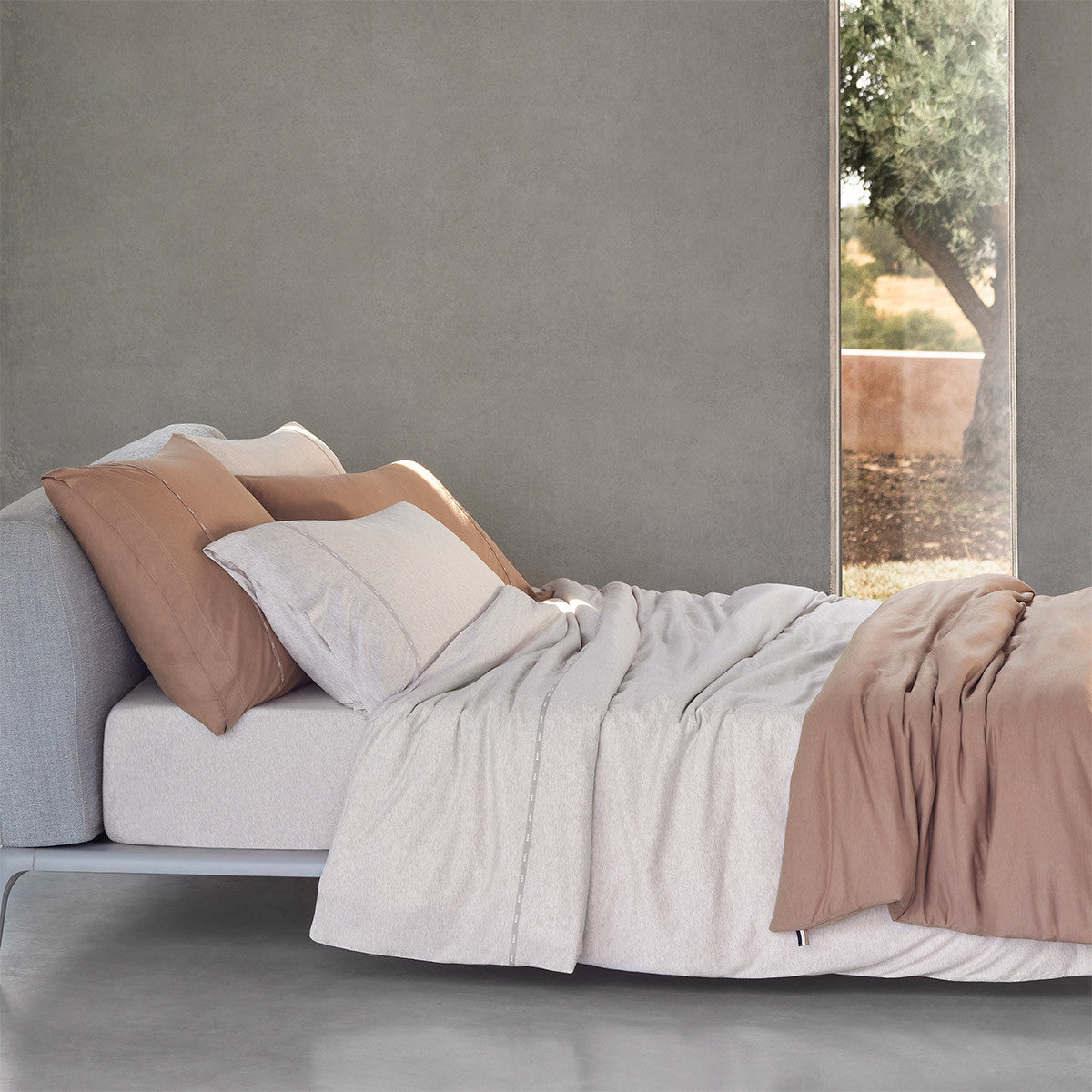 BOSS HOME Exkluzivní bavlněné povlečení SENSE Natural