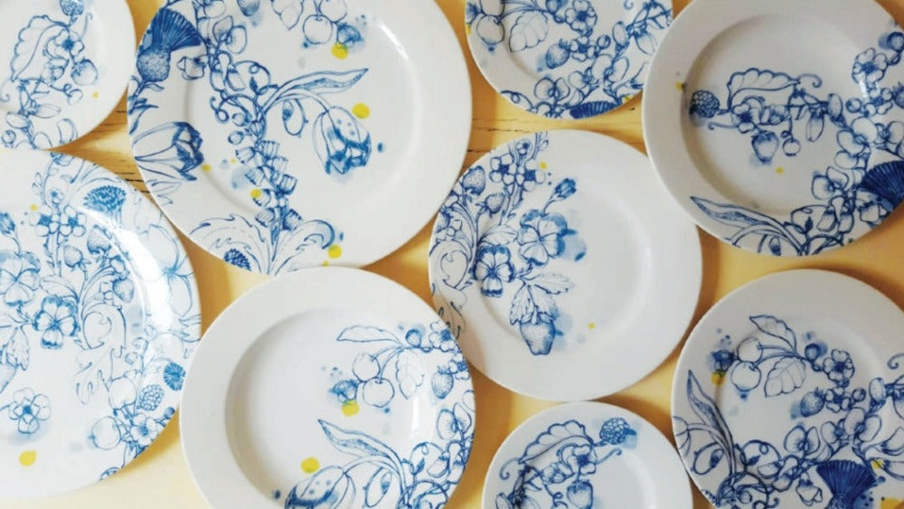 FRANCESCA COLOMBO Designový talířek na pečivo Modré léto