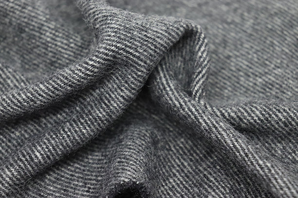 Pléd z panenské merino vlny MELANGE černý