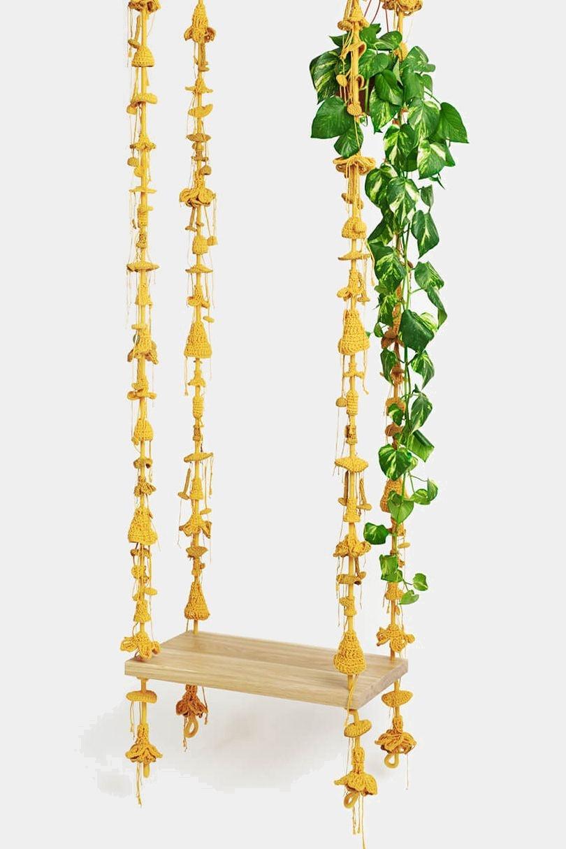 IOTA designová interierová houpačka Sunkissed