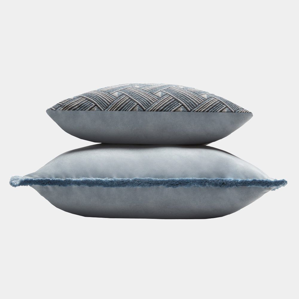 LO DECOR velký sametový dekorační polštář s třásněmi 60x60