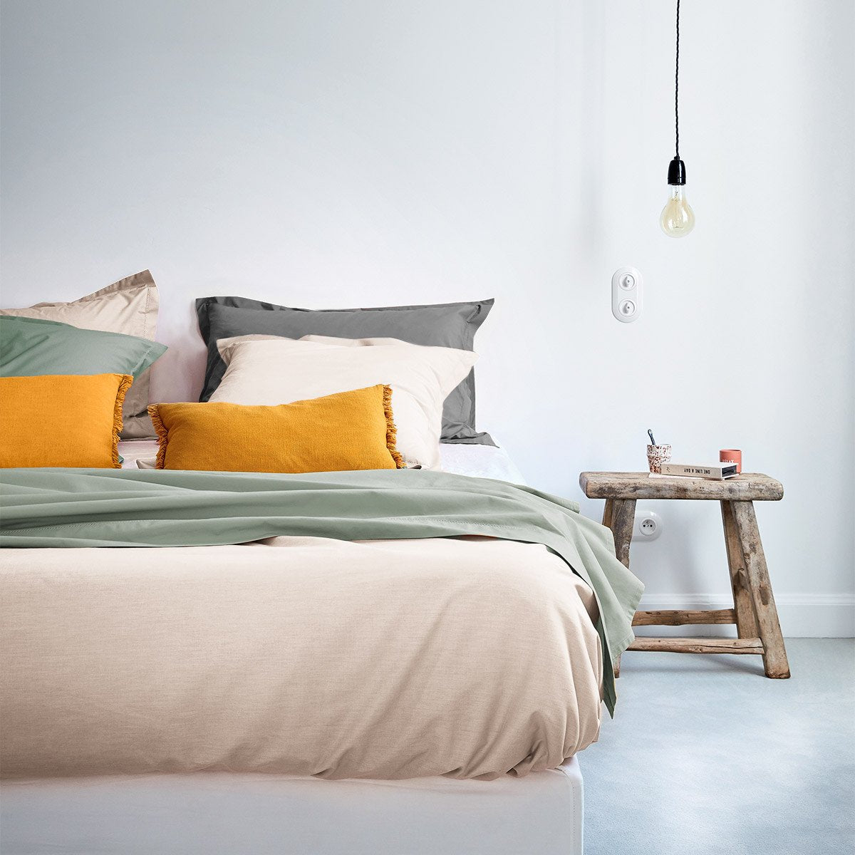 OLIVIER DESFORGES Luxusní perkálové napínací prostěradlo ALCÔVE IVOIRE