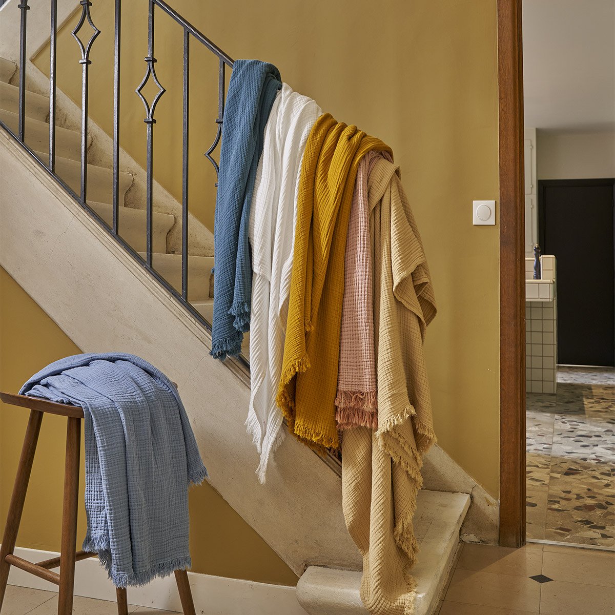 OLIVIER DESFORGES Mušelínový přehoz s třásněmi 140x200 cm CYCLADES FORET