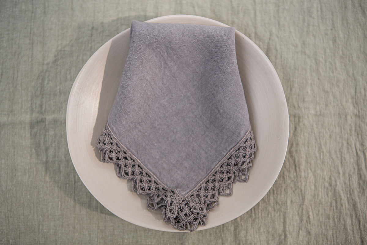 Once Milano lněný ubrousek s makramé