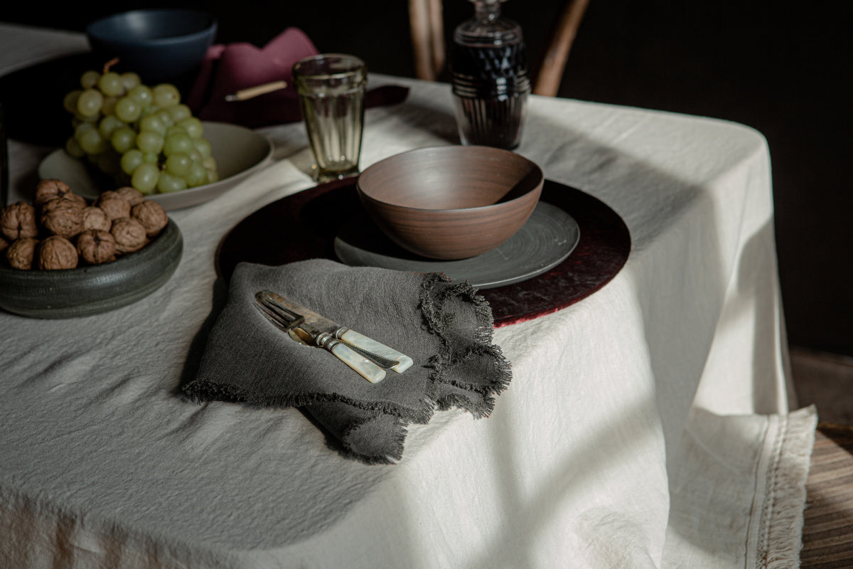 Once Milano lněný ubrousek s třásněmi