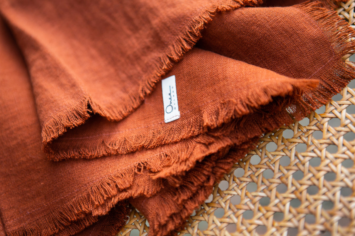 Once Milano lněný ubrousek s třásněmi