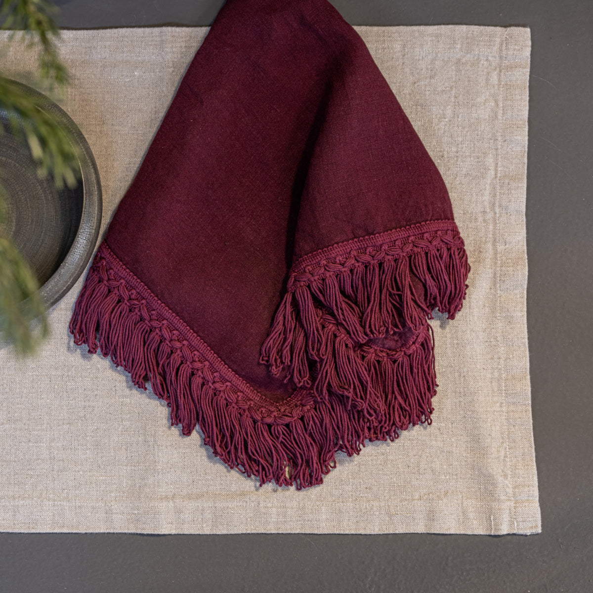 Once Milano lněný ubrousek s dlouhými třásněmi 2 ks