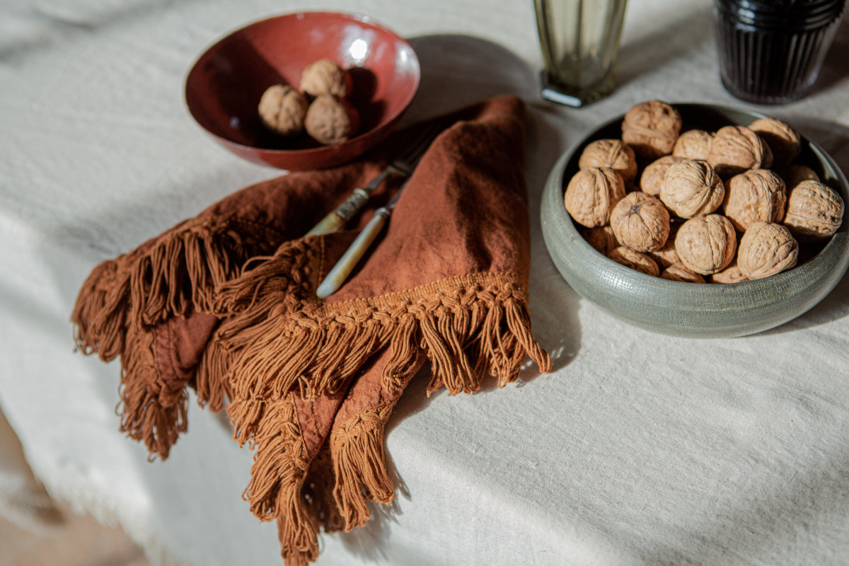 Once Milano lněný ubrousek s dlouhými třásněmi 2 ks