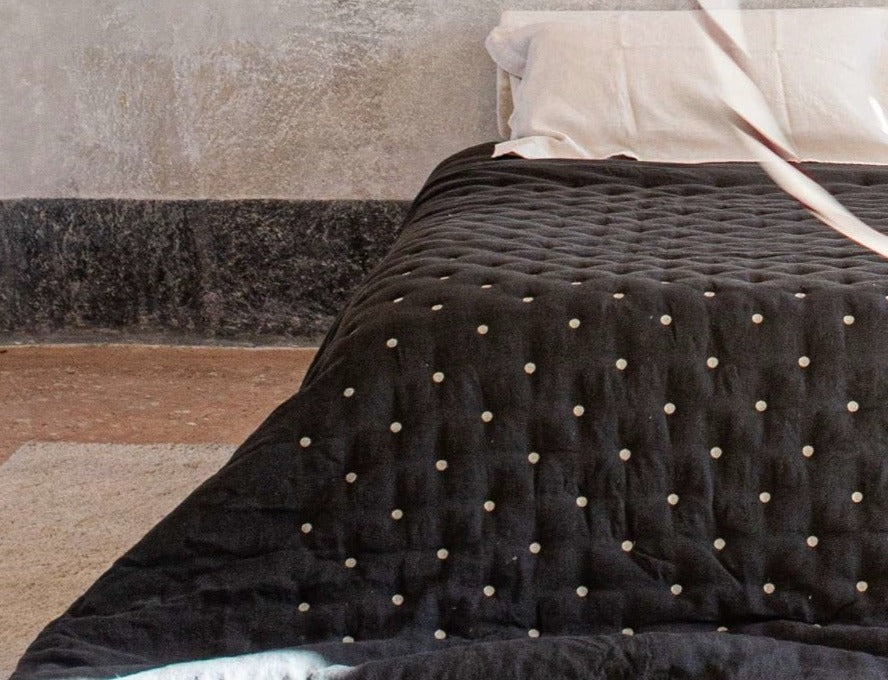 perdonahome_once-milano_lneny-prehoz-prez-postel_lneny-quilt