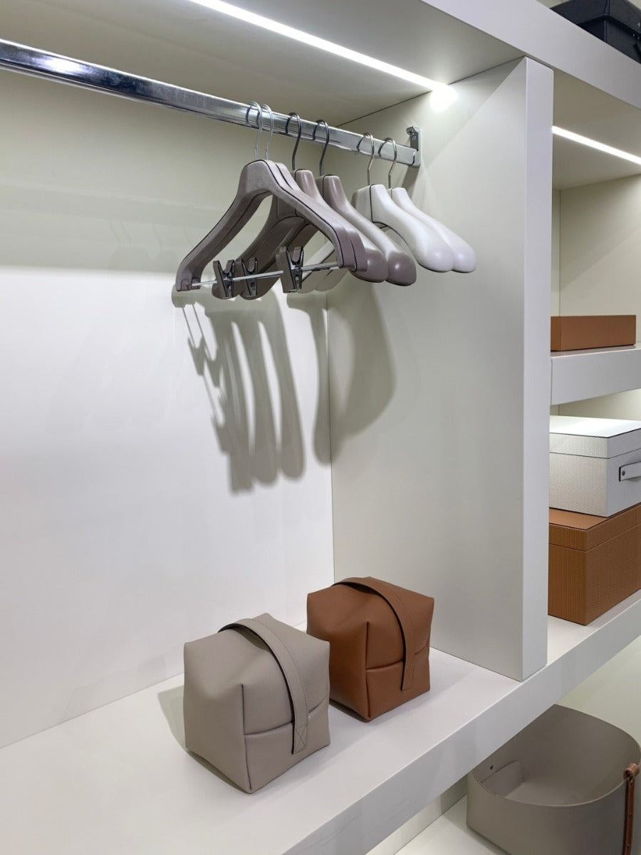 PINETTI Kožené ramínko na kalhoty 2 ks