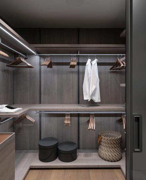 PINETTI ALMERIA kožený koš medium Ø 45 cm s uchy