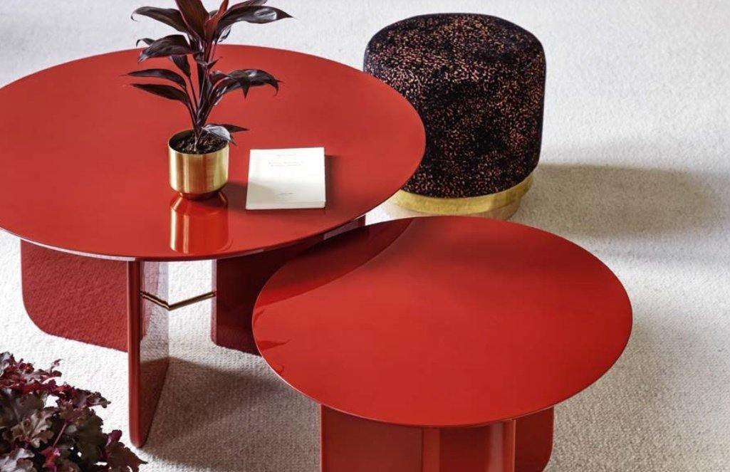 designový červený stolek red edition