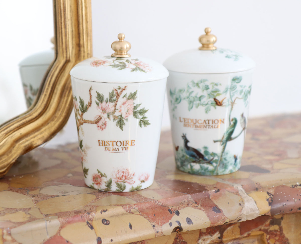 Le Grand Siecle Vonná svíčka v porcelánové dóze L’Éducation sentimentale