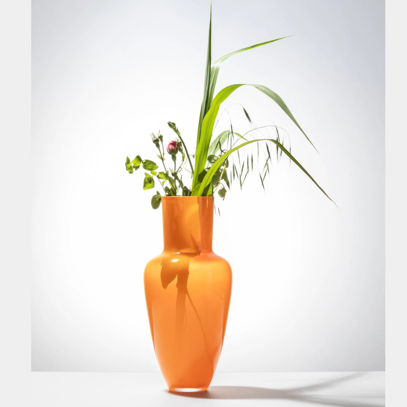 František Jungvirt Designová skleněná váza GARDEN BASIC