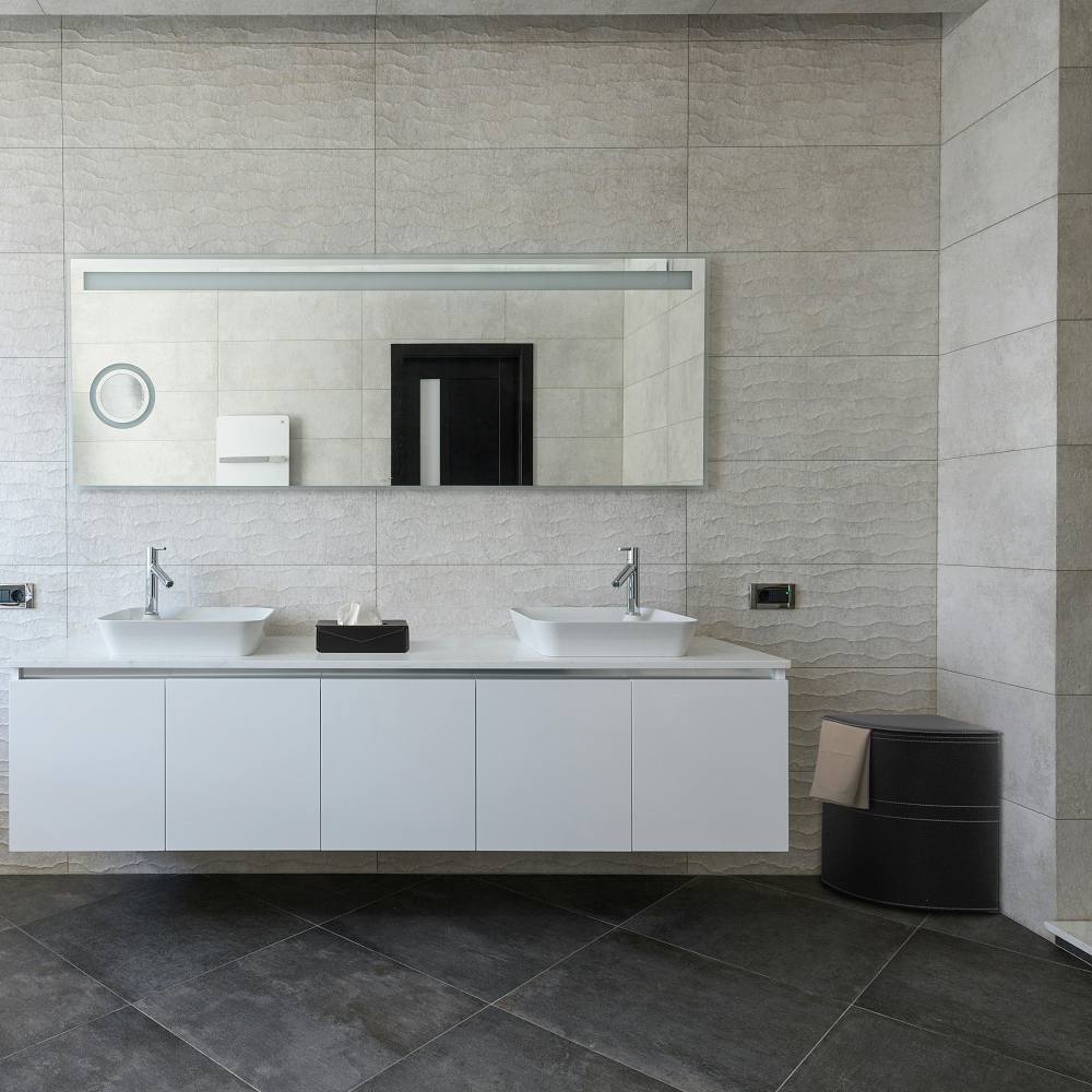 Limac Design – Rohový kožený koš na prádlo Simon