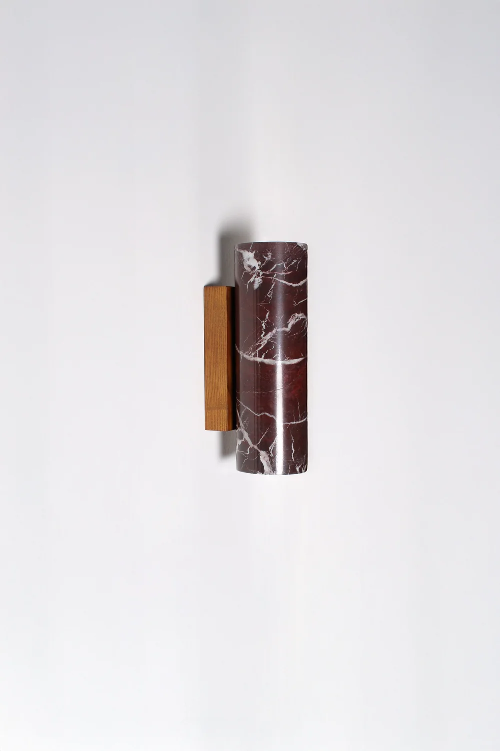 KALI RONDE nástěnné svítidlo z mramoru a dřeva